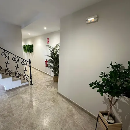 Apartamento Puente Parking Gratis *