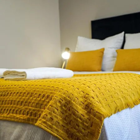 Puente Parking Gratis * Mérida